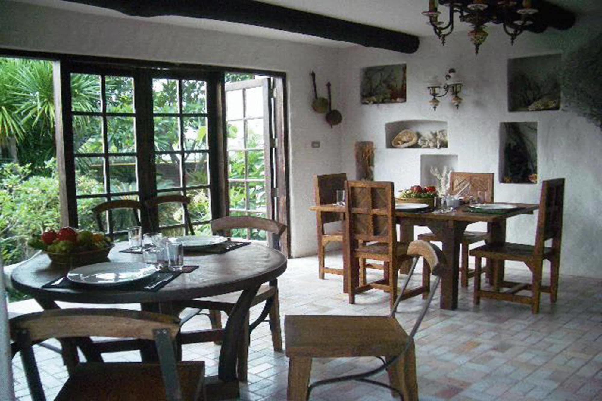 Momchailai Pattaya Retreat Ngoại thất bức ảnh